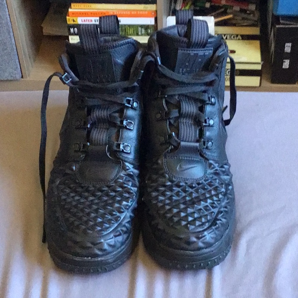 Nike Lunar Force AF1 duck boots. Men’s size 7. Black.